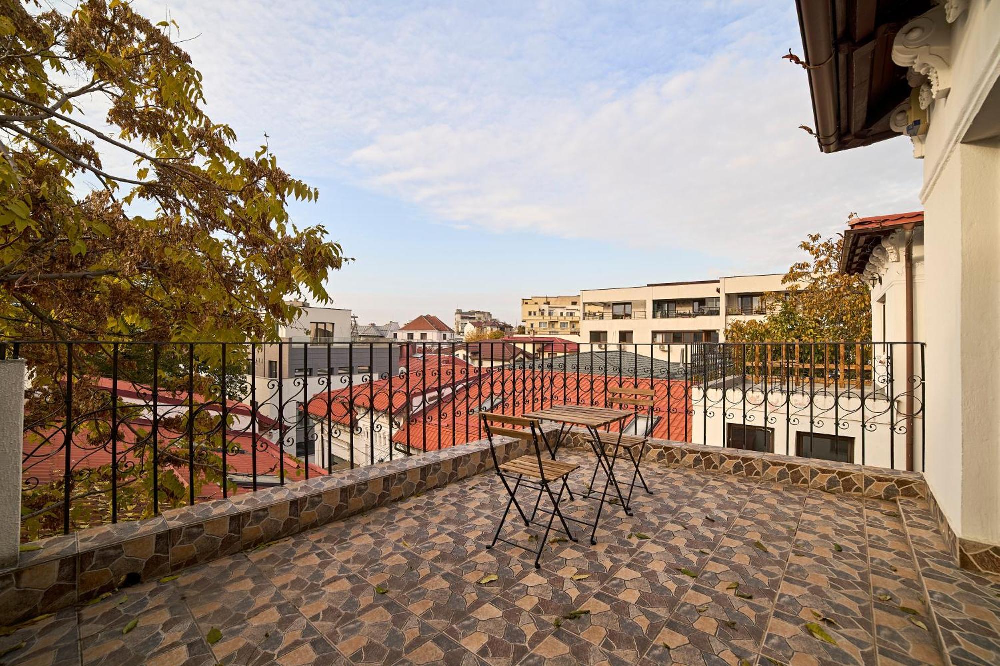 Dona Premier Suites Bukarest Kültér fotó