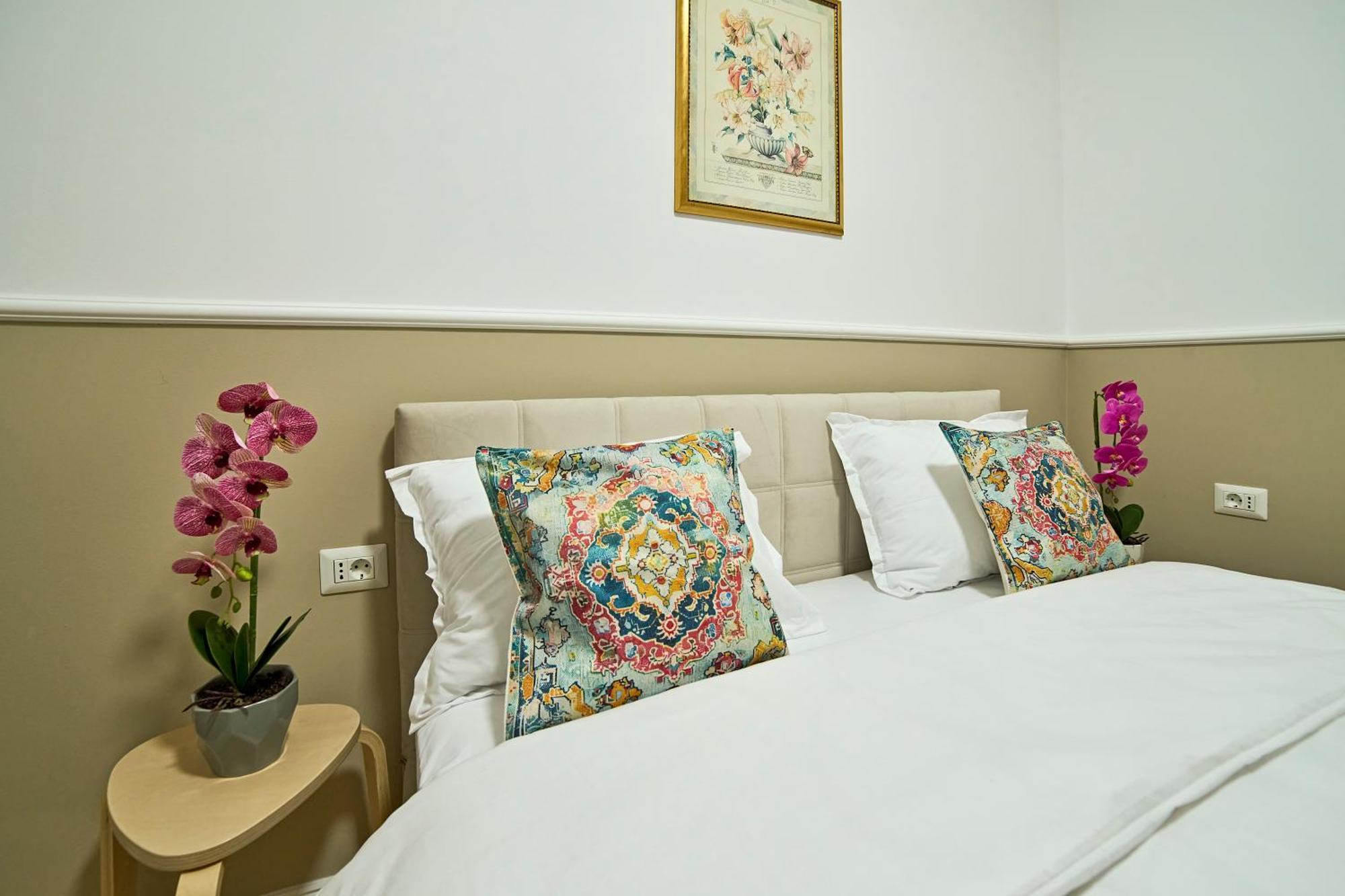 Dona Premier Suites Bukarest Kültér fotó